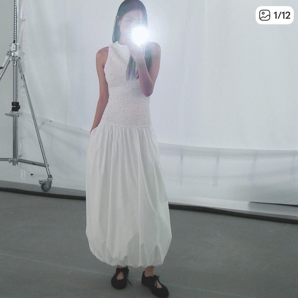 NWT ZARA White Ballon Dress with Smocked Top